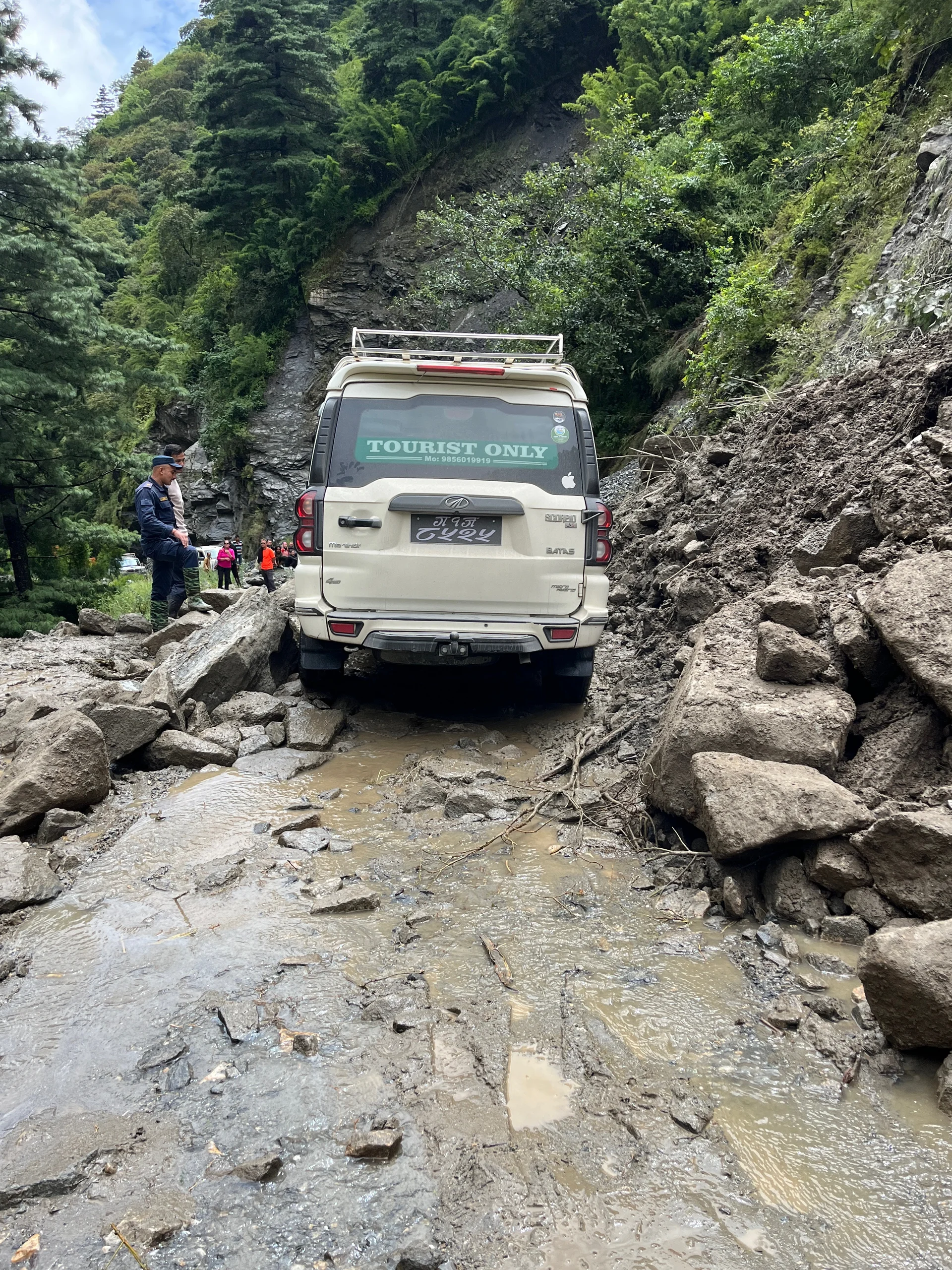 Jeep im Matsch | © Gruppe Walk-On