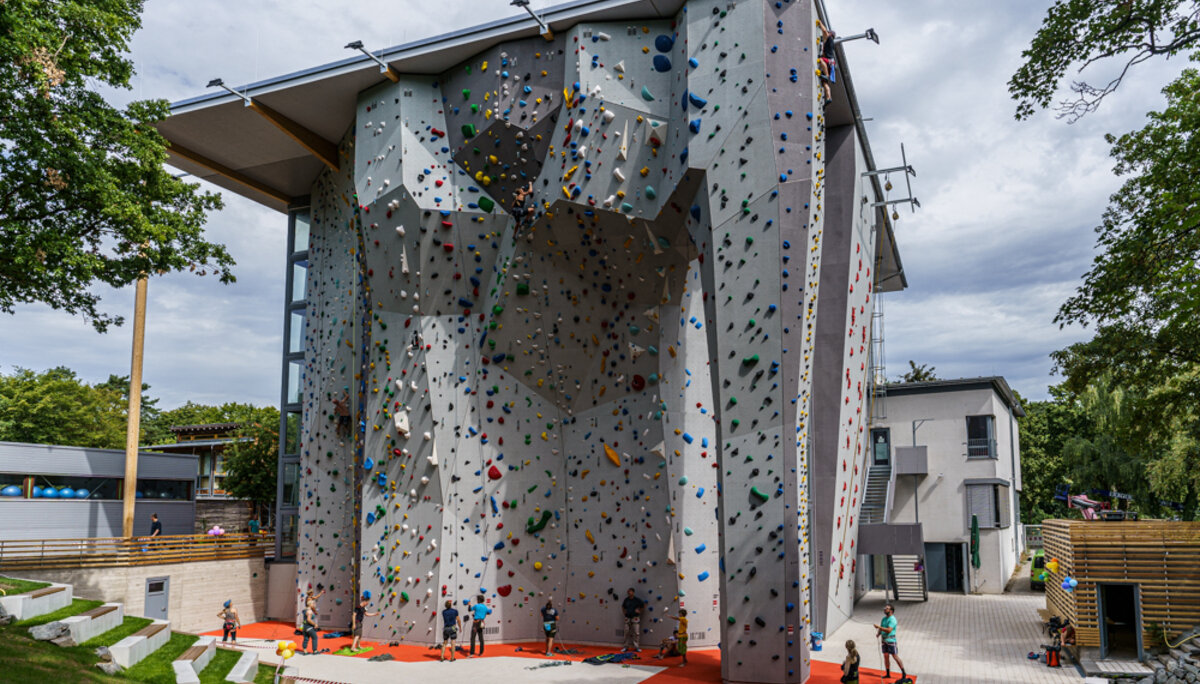 Aussenwand Alpin-und Kletterzentrum | © Doris Ihlefeld